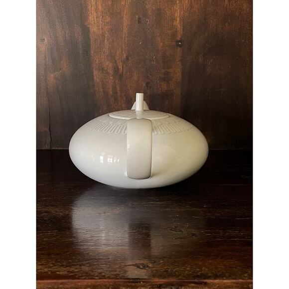 Ornament Collection Vista Alegre Tea Pot Porcelain Sam Baron, 2011 - Picture 4 of 10